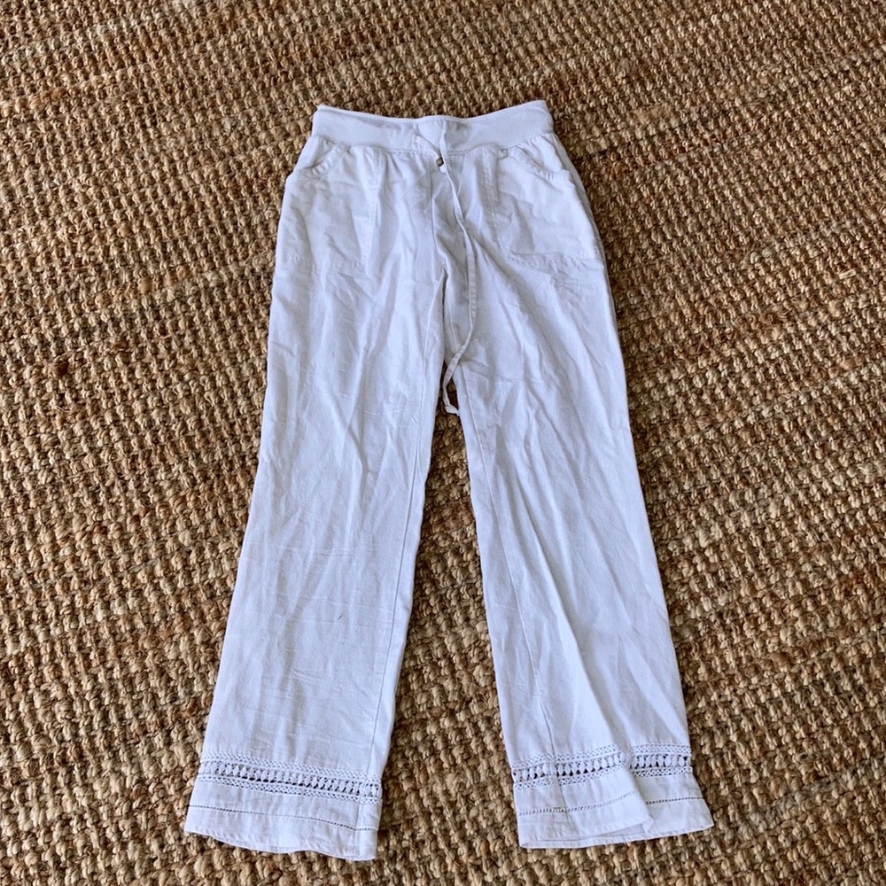 white wide leg pants